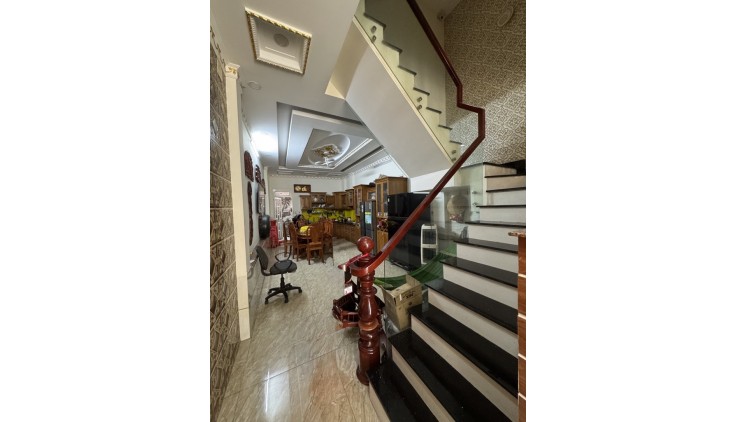 MẶT TIỀN ĐƯỜNG 8M, 75m2, NHÀ ĐẸP 4 TẦNG, HƯƠNG LỘ 2 GIÁ 7.3 TỶ